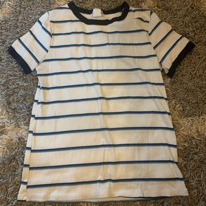 White stripped women’s medium top